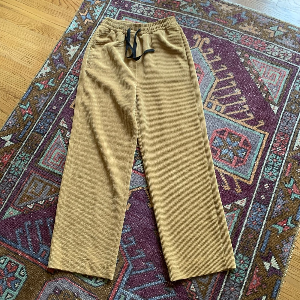 Zara women’s wide leg tan cordory pants small